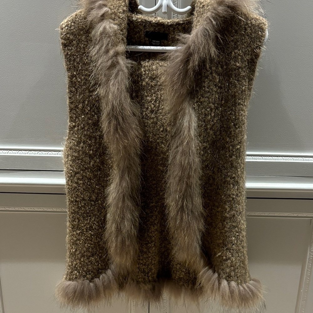 RUDSAK Brown Fur-Trimmed Sweater Vest